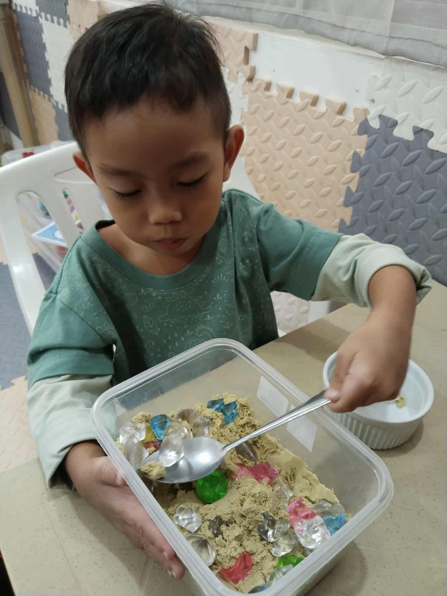 8f565419ed79d4cedf9f9c20f387c8e6