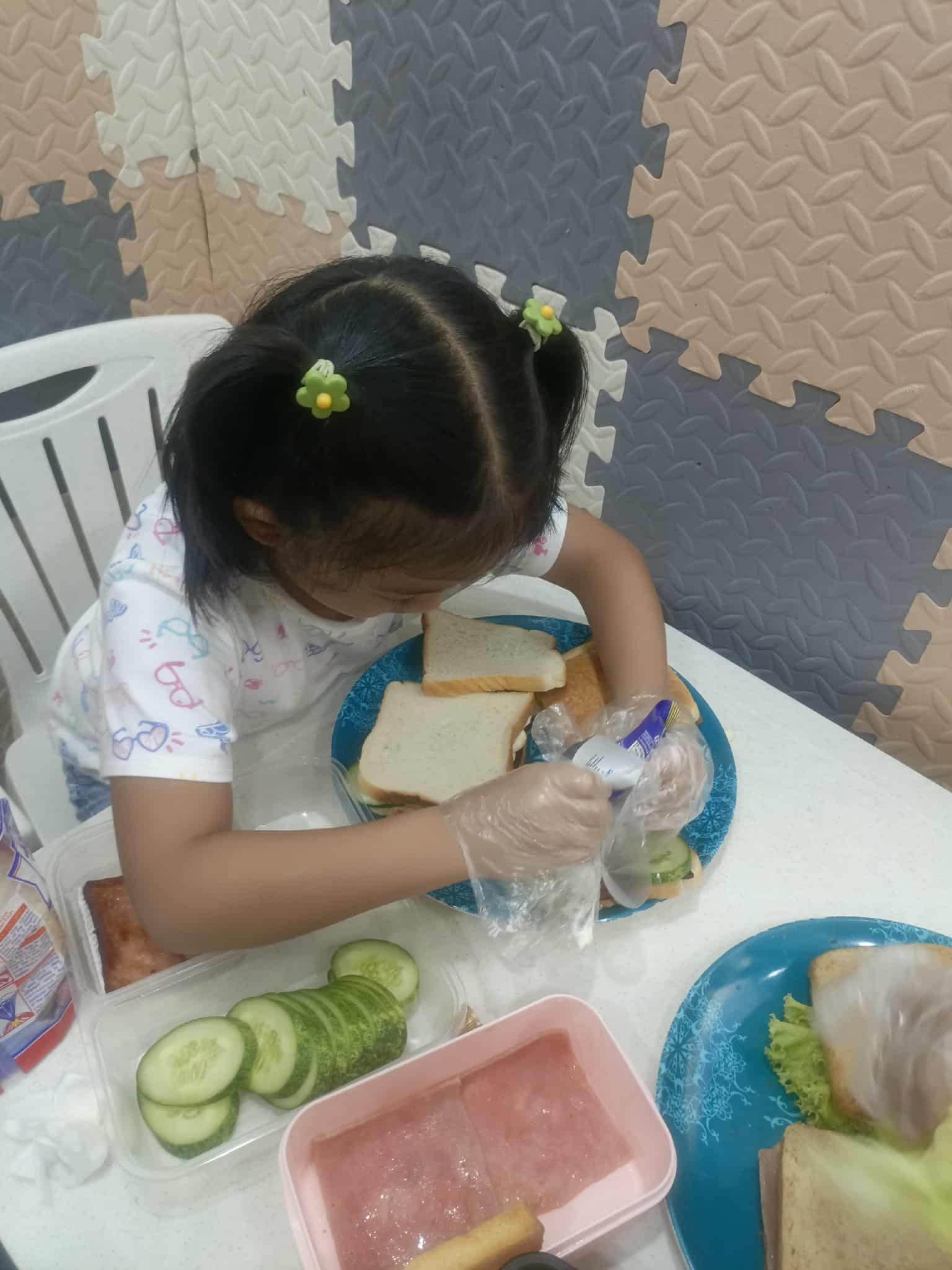 b953fa2e-9e51-42b7-9c18-db37e76d5dd0