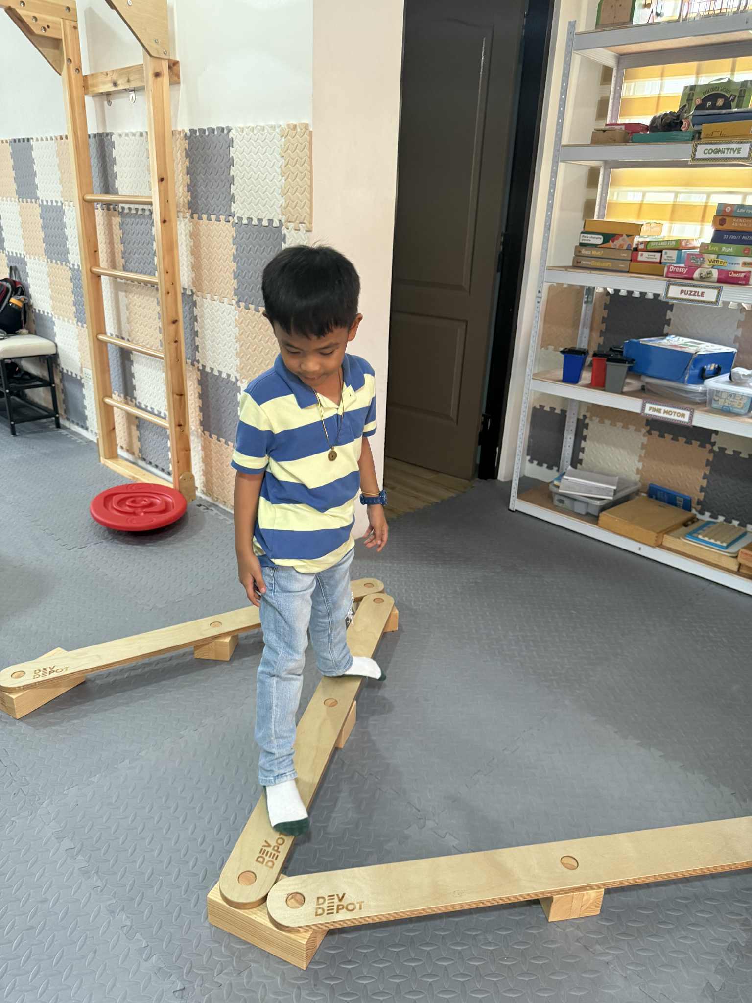 c2d6128b-976b-4c25-82e2-2ed5fa10261b